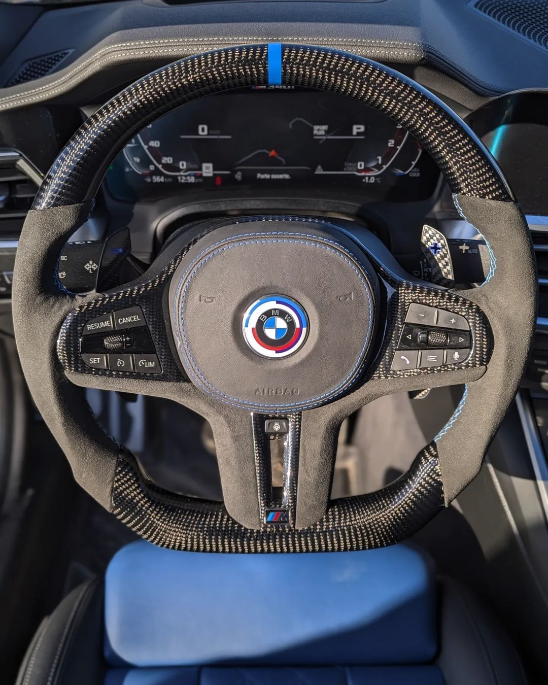 Custom LED Carbon Fiber Steering Wheel for BMW G Chassis