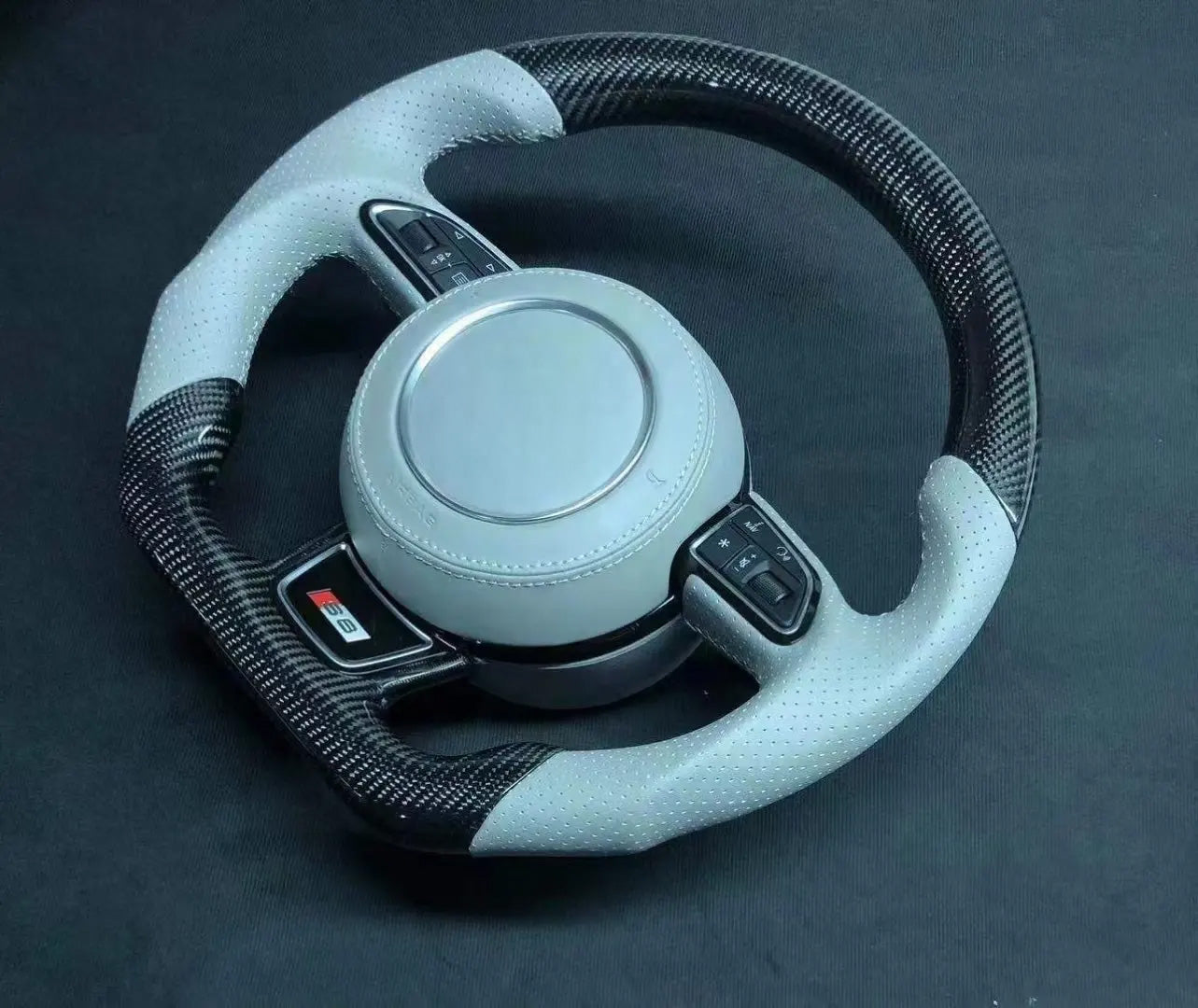 A/S/RS Style 1st Gen Custom Carbon Fiber Steering Wheel for Audi A / S / RS / Q / TT / R8