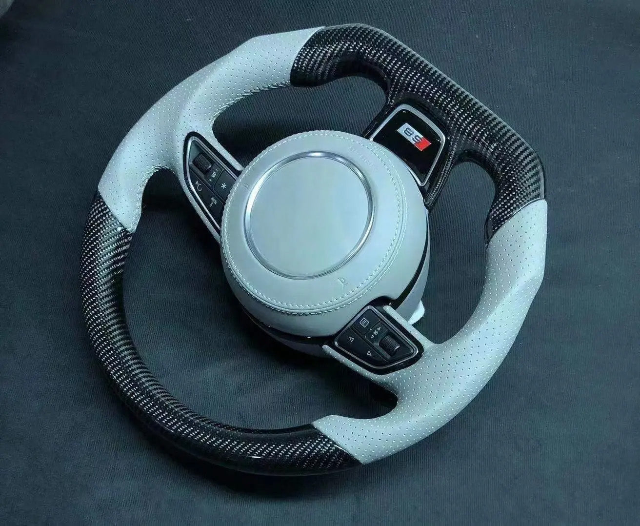 A/S/RS Style 1st Gen Custom Carbon Fiber Steering Wheel for Audi A / S / RS / Q / TT / R8