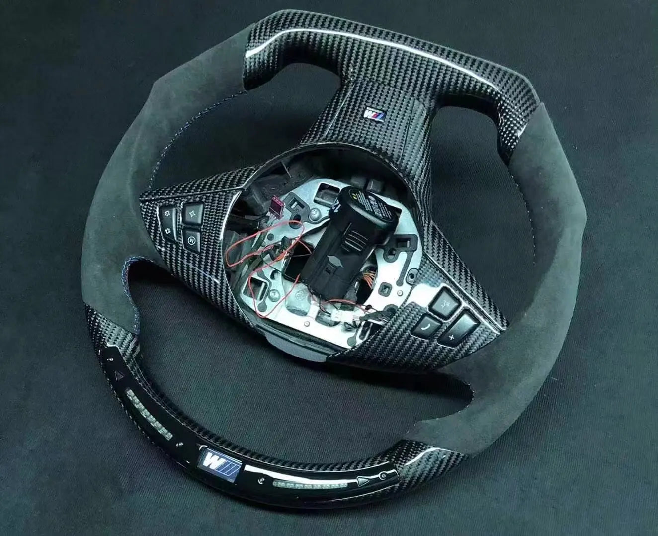 Custom Carbon Fiber Steering Wheel for BMW E9x